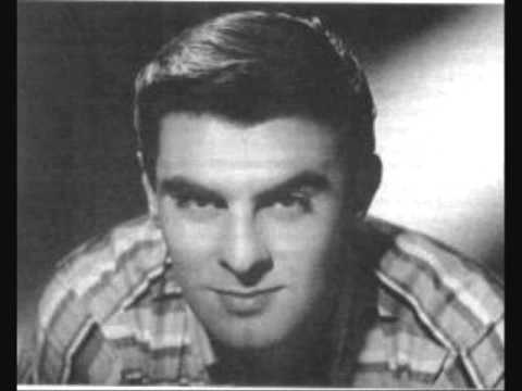 Miniatura de YouTube - El lunar de María (feat. Jarabe de Palo)