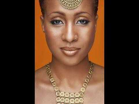 Alison Hinds Ft Elephant Man-Roll It Gal