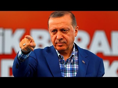 مجلة العام 2016 عن الأحداث في تركيا review