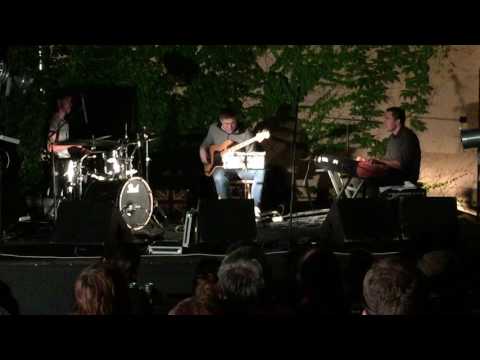 Jazzsons Trio - Jazzsons Trio - Afro Blue & Big Girl Body (Robert Glasper cover)