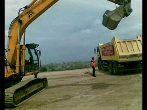 M43-as autópálya bontása. 3 milliárddal tartozik a Szeviép az alvállalkozók felé.