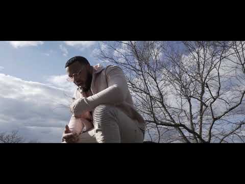 Mi Momento - Kapuchino x Juan Tunix | Video Oficial