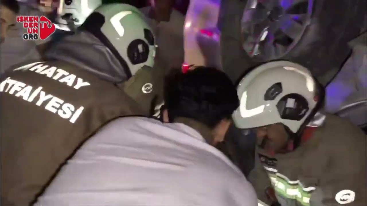 Karahüseyinli Kavşağı'nda Trafik Kazası...