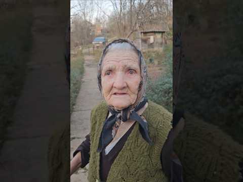 Baka Mirjana priča kako joj pomažu njeni gosti..