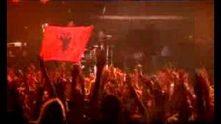 Snoop Dogg wave the Albanian double-headed eagle flag