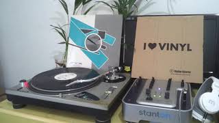 Dare 2 B Dif'rent - A World Of Love *World Club Mix* Eurodance