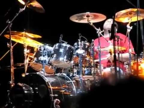 Eric Valentine Drum Solo ( Steve lukather's Tour Oldenburg - Germany july 3rd , 2008 ) By Redo