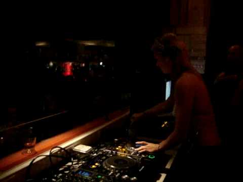 Niki Belucci 2008-11-28 Slovenai  Celje Escabe Club 5.MPG