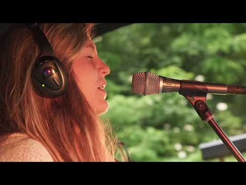 HANNAH EPPERSON  at the b-sites 31/05/17 COLOGNE