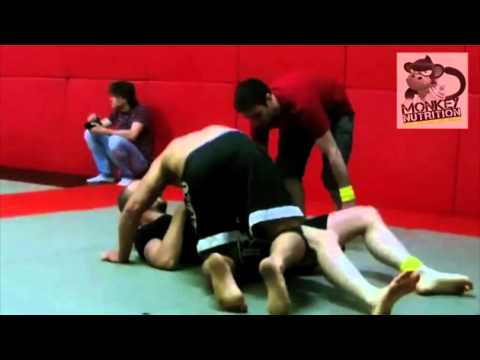 2) u87kgs Novice - Group B, Match 1 - Joe Barker (10th Planet) vs. Dean Gaskell (Blackledge MMA)