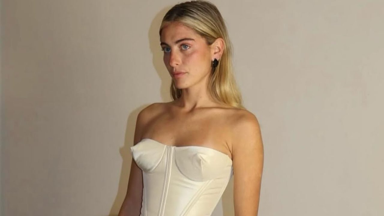 כוכב הפועל ת"א יוצא עם... אוהדת בית"ר?!