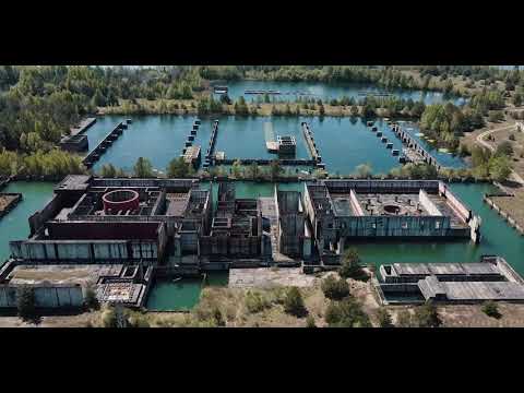 Niedokończona Elektrownia Jądrowa Żarnowiec / Kartoszyno - Polska / Widok z drona