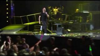 Tiziano Ferro - Assurdo Pensare (Live Roma) Legenda-BR