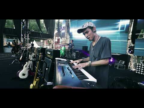 Joged Kahyangan - Dewa Budjana & Tohpati Live at Synchronize Festival 2019 #JANAPATI #KEYBOARDCAM