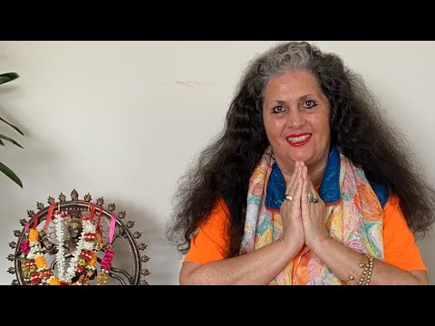 Carmen Balhestero - 04/Dezembro/25: Pause,Silencie : Feliz Kartikai Deepan 2025.