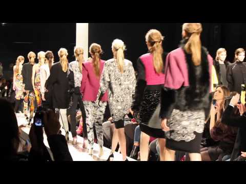 Iceberg women MFW '13-'14 Final Catwall