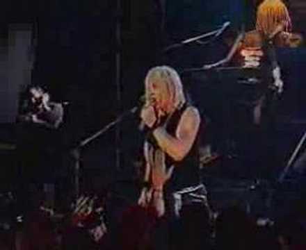 Videoclip de Pumping On Steel — Billy Idol