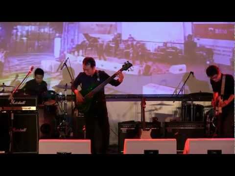 Tohpati Bertiga - I Feel Great @ JakJazz on the Road [HD]