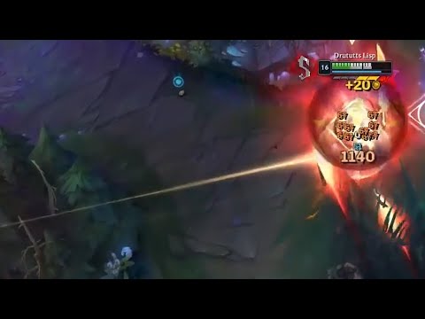 How to completely dodge Akshan's ult