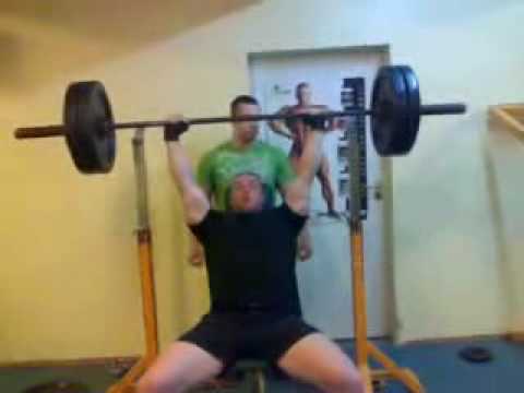 Wyciskanie na barki 110kg