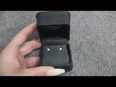 0.30ct G/VS Diamond Stud Earrings Set In 18ct White Gold