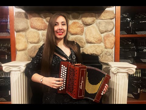 7364 - Certified Pre - Owned Padauk Castagnari Benny Diatonic Button Accordion ADG MM 33 12 $5199