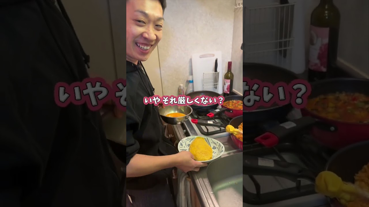 ぜひ恋人や家族や友人にケチャップでメッセージを。私には出来ませんでした、、。#おうちごはん#オムライス#野菜スープ