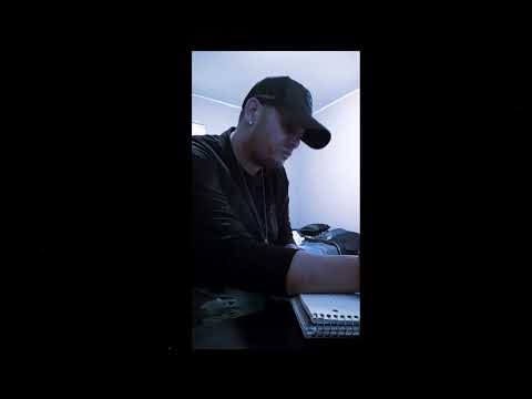 Recka: uno en un millon [Official Video]