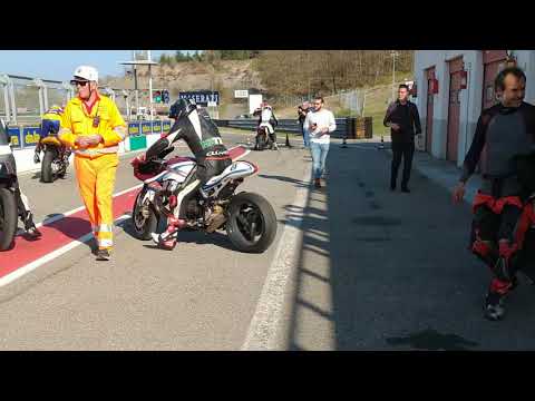 Moto Guzzi V7 Trofeo Fast Endurance prove libere Varano - Edit