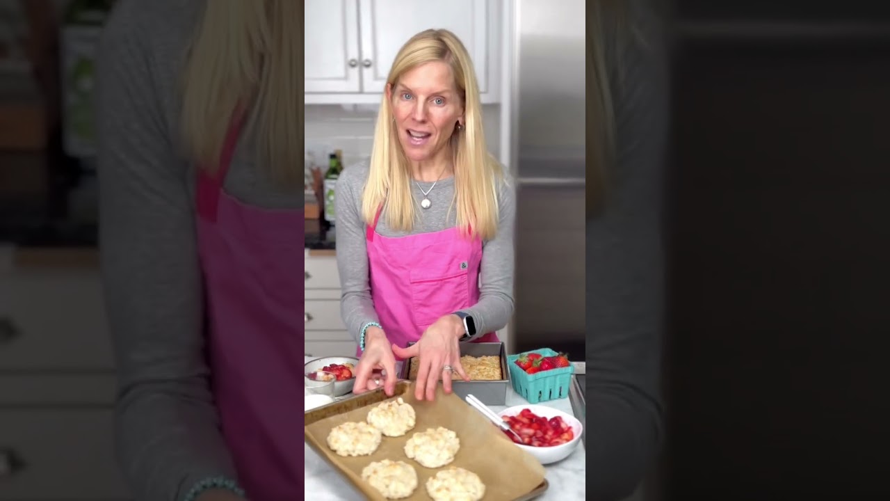 Mom's Classic Strawberry Shortcake