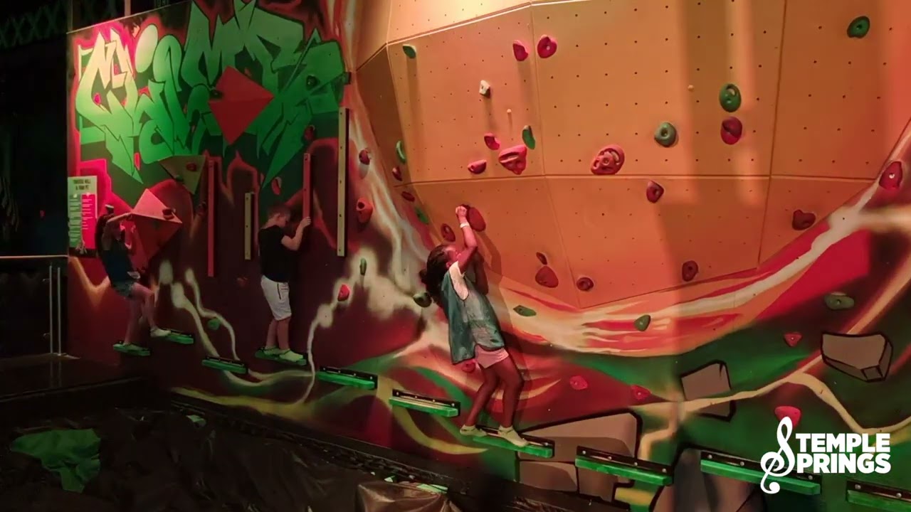 Flip Out Lakeside — Templesprings Essex ActivAte Summer Holiday Club Day Trip