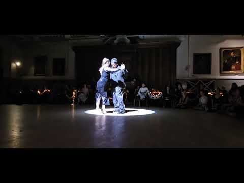 Carlitos Espinoza & Agustina Piaggio (07 December 2025): 4