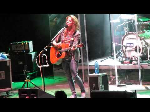 Aneta Langerová- Hříšná těla, křídla motýlí Vinobraní 2014