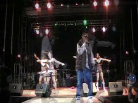 UNIKO La Expresion Musical y JAY QWAN The Perfect Star @ LA FERIA The Park 2009