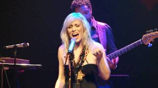 Natasha Bedingfield - &quot;All I Need&quot; and &quot;Message In a Bottle&quot; (Live in San Diego 7-2-11)