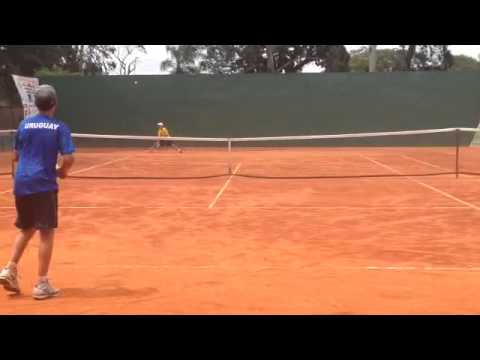 Match de Toto llanes  (Uruguay)vsBrasil , Toto campeón sudamericano singles