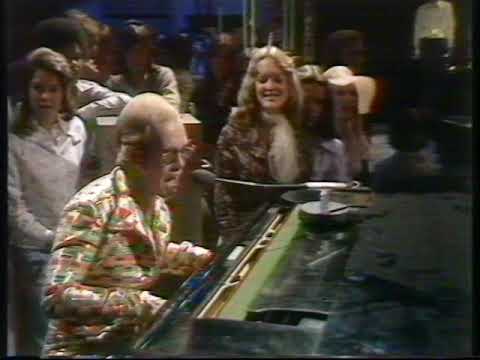 ELTON JOHN BITCH IS BACK LOST TOTP 1974 RARE