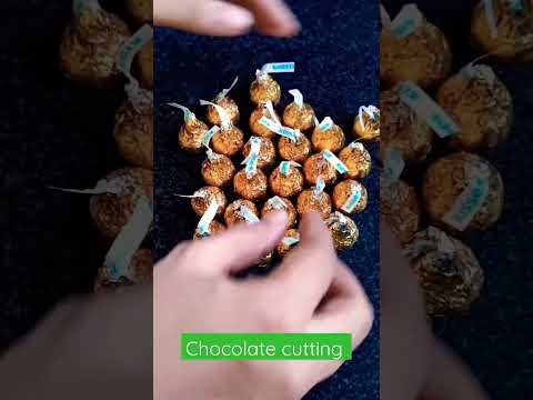 Cutting Hershey's Kisses Almond Pouch #chocolatelover #viral #shorst #trending #youtube #viralvideo