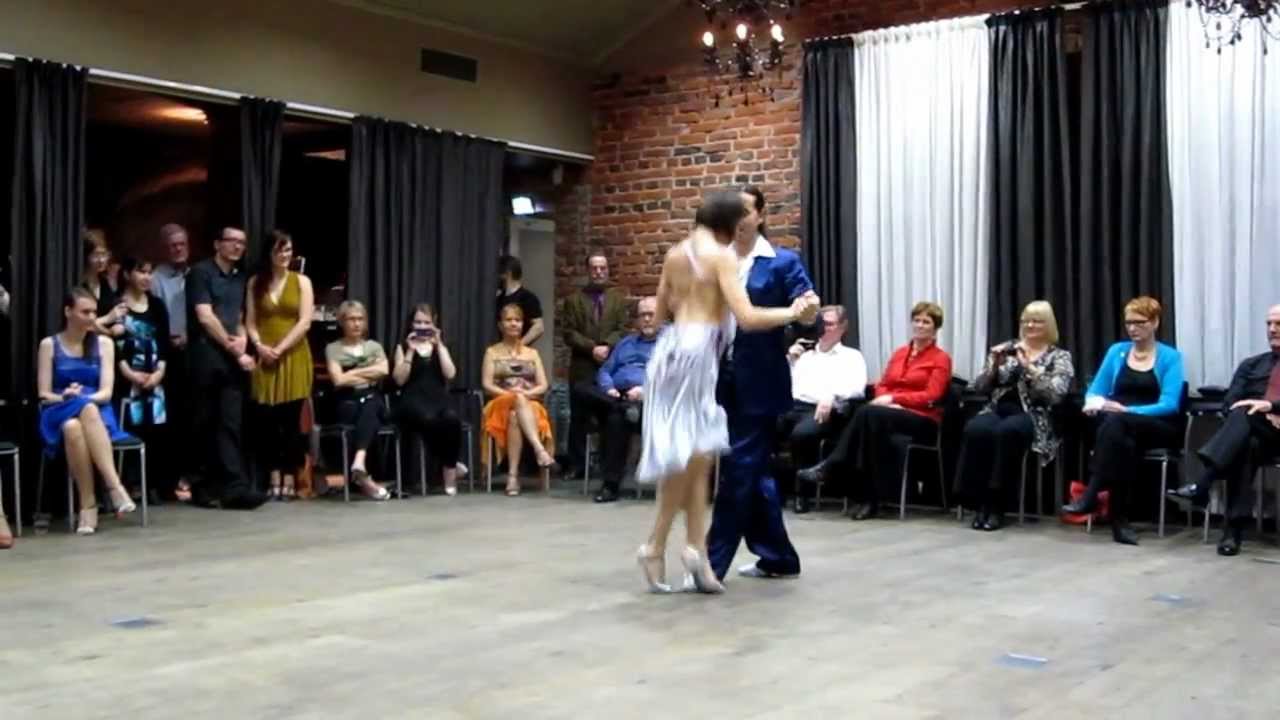 Gustavo Rosas y Gisela Natoli at Oulu Tango Festival 2013 1