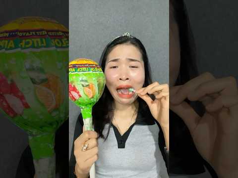 J9 Big or Small challenge gummy ice cream? Hmelkofm Giant pretzel or pink #shorts Best video