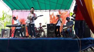 Download lagu Banana king man cover pesawat tempur (BKM) mp3