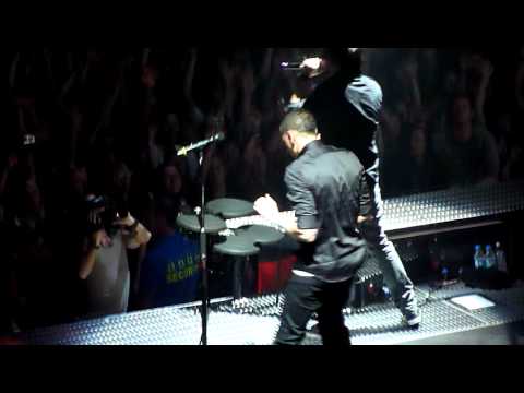 Linkin Park - Wretches and Kings (live in Frankfurt 02.11.2010)