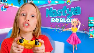 Настя создала свой мир Роблокс