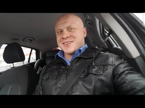 Luźna niedziela + Trening klaty i bicepsa.  Paleciok zjeżdża z górki