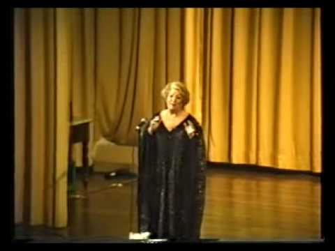June Bronhill singing 'My Hero'.flv