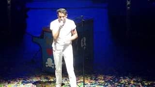 MIKA - Ordinary Man - (live) w/ piano