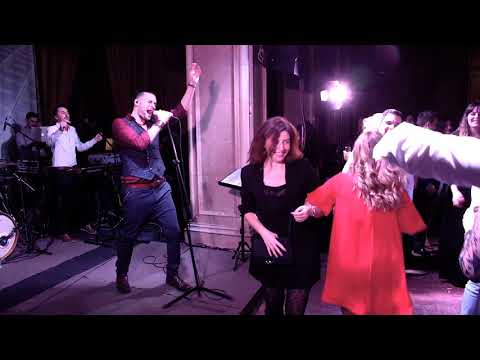 Red Parlament - Tiganii si OZN-ul (Cover LIVE Petrecere Privata)