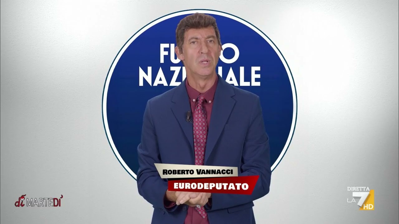 Il generale Vannacci, secondo Luca e Paolo: "Alla fine il Duce era un bravo ragazzo..."