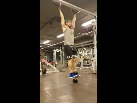 Hanging Knee Raises w/Dumbbell