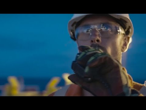 A flagship, DOF's Skandi Acergy, a DP class 3 vessel with multiple ROVs